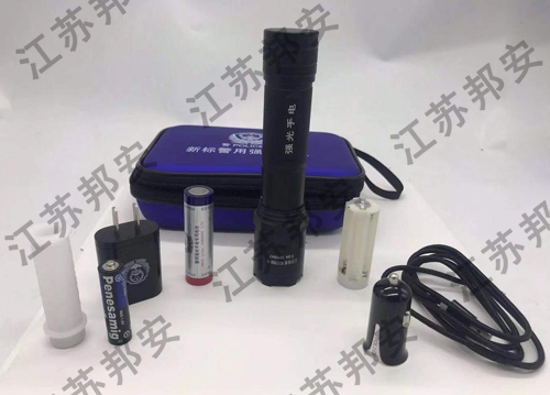 常州新標(biāo)強(qiáng)光手電